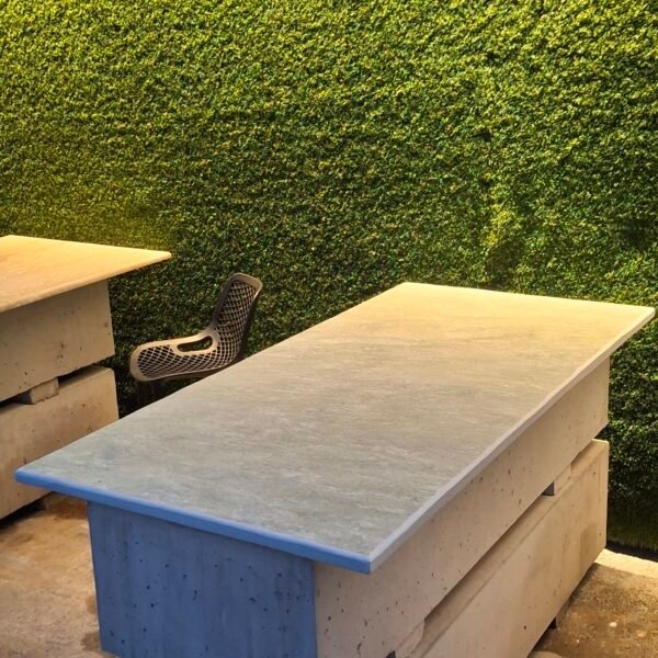 ΤΡΑΠΕΖΙ ΚΑΡΥΣΤΟΥ